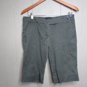 The Limited Drew Fit Shorts 6 Bermuda Green